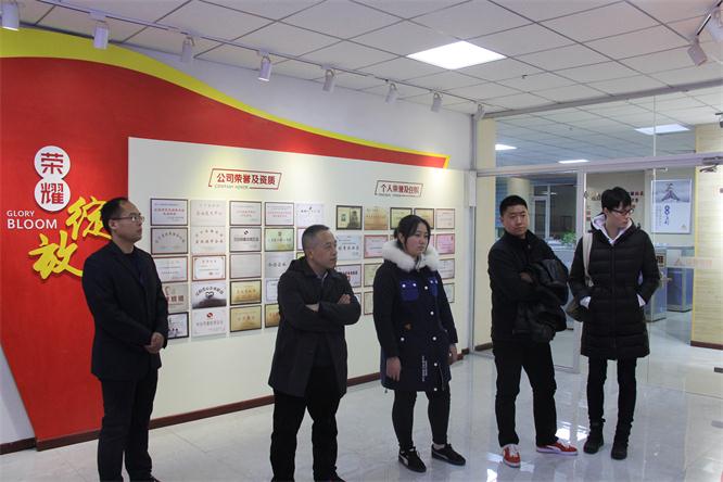 湖南省衡阳市衡阳县副县长蒋志勇一行 调查pg电子游戏集团